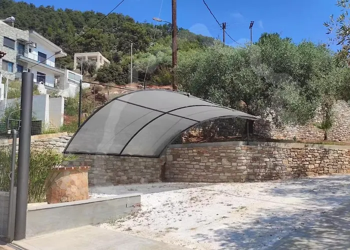 Marion * Chrisi Ammoudia