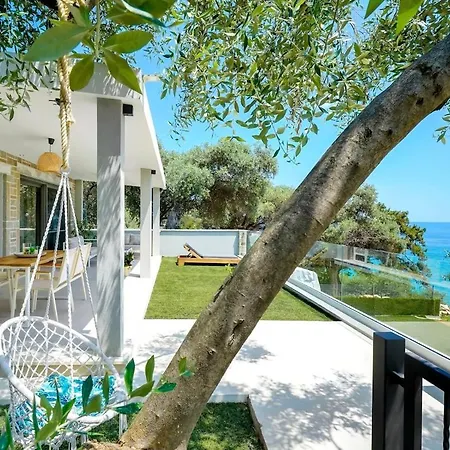 Marion Villa Chrysi Ammoudia